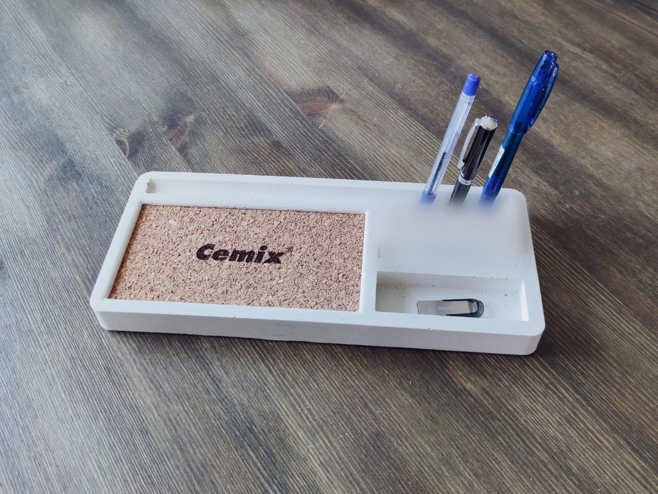 White concrete desk organizer with cork inlay made for Cemix